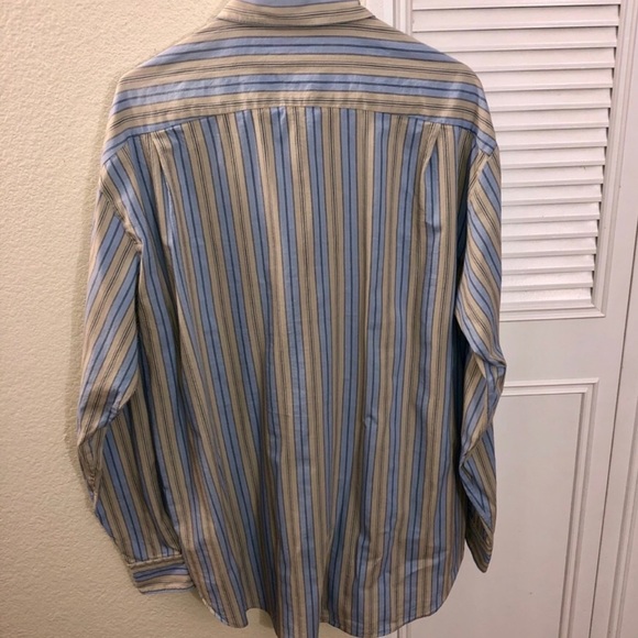 Armani collezioni Large button down - Picture 2 of 3